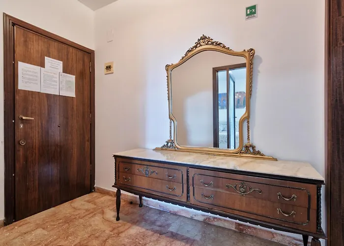 Arish Downtown Venice 招待所 *