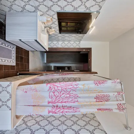 Arish Downtown Venice *