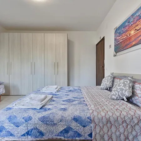 Arish Downtown Venice