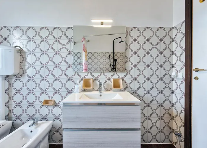 Arish Downtown Venice Μαργκέρα