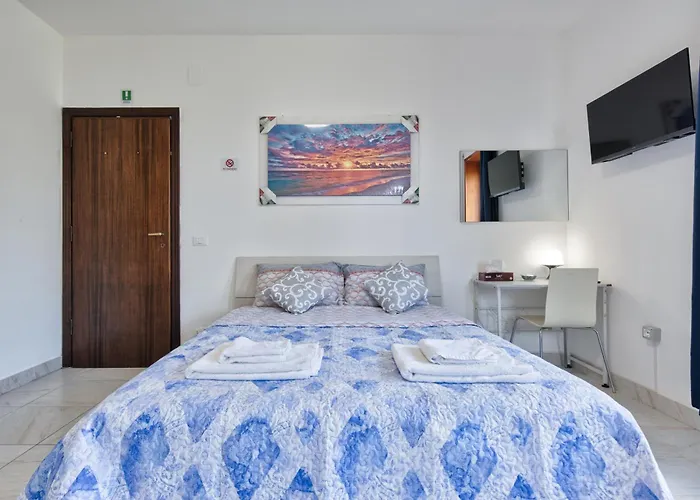 Arish Downtown Venice Μαργκέρα